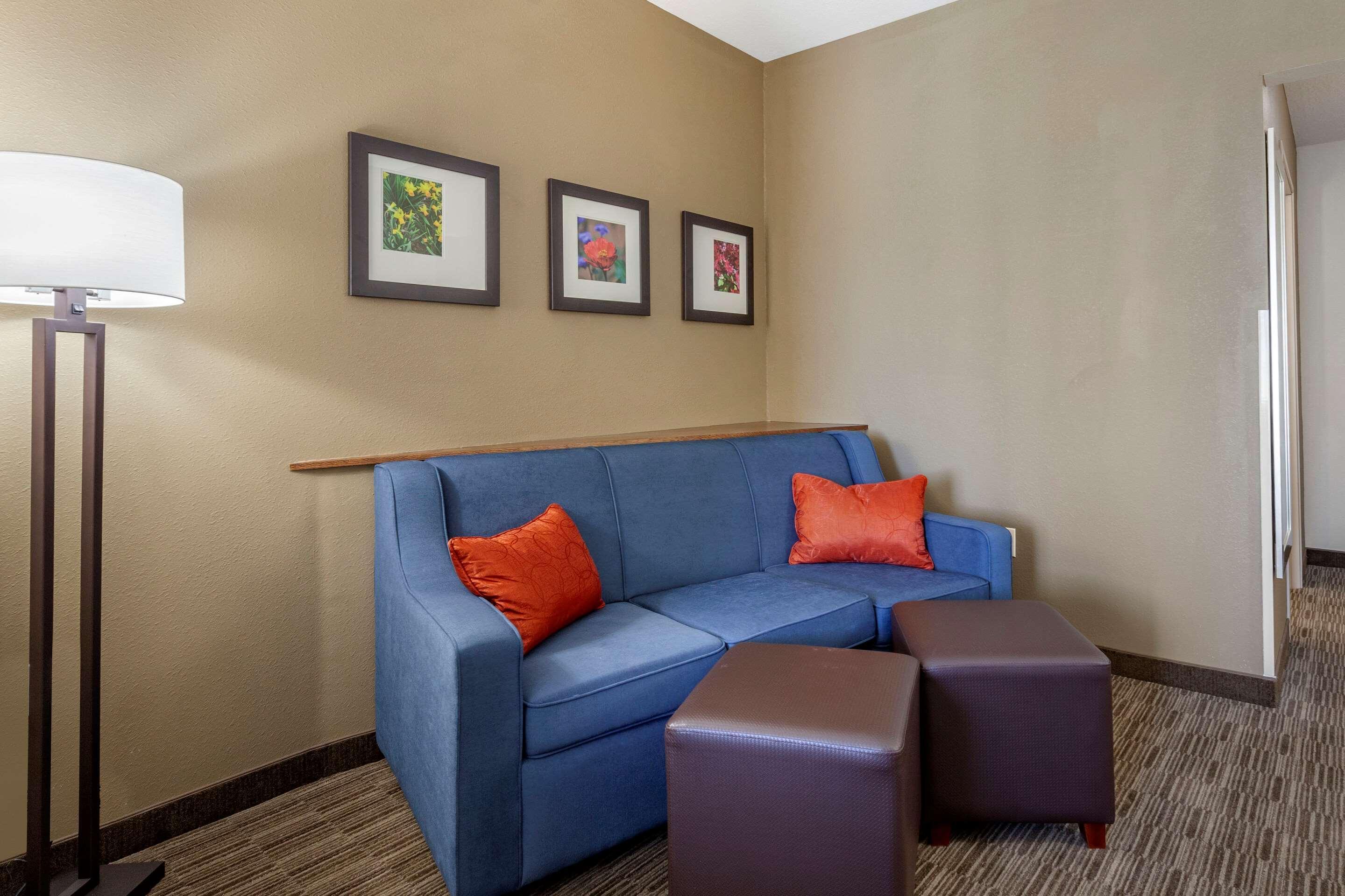 Comfort Suites Oshkosh Esterno foto