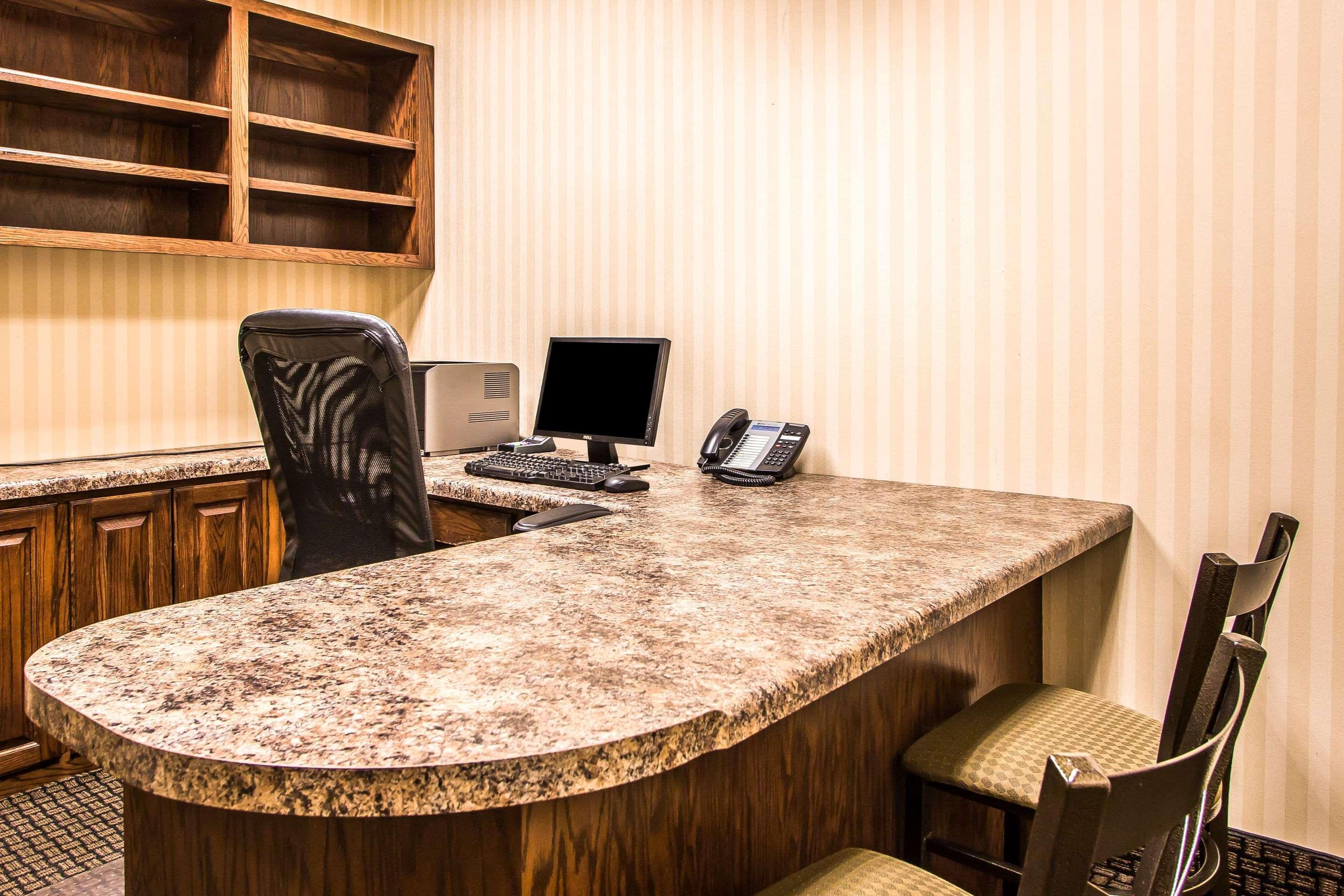 Comfort Suites Oshkosh Esterno foto