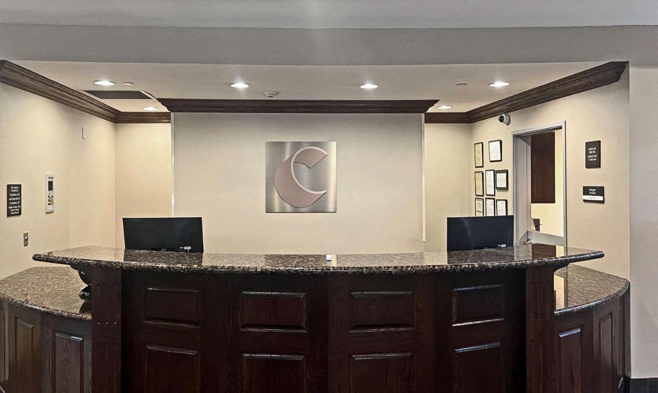 Comfort Suites Oshkosh Esterno foto